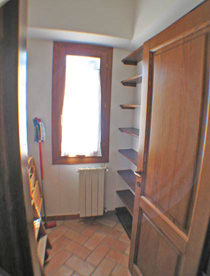 Procchio Appartamento Raffaella Ripostiglio